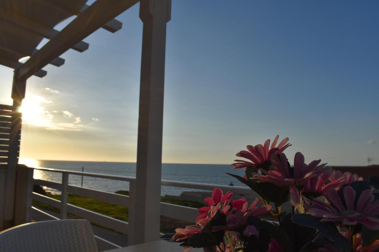 Vista Mare Tra I Luoghi Di Montalbano Villa Punta Secca Ngoại thất bức ảnh